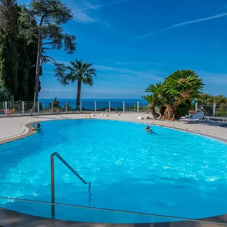 Studio Menton Garavan Avec Piscine A Proximite Italie Et Monaco Exterior photo