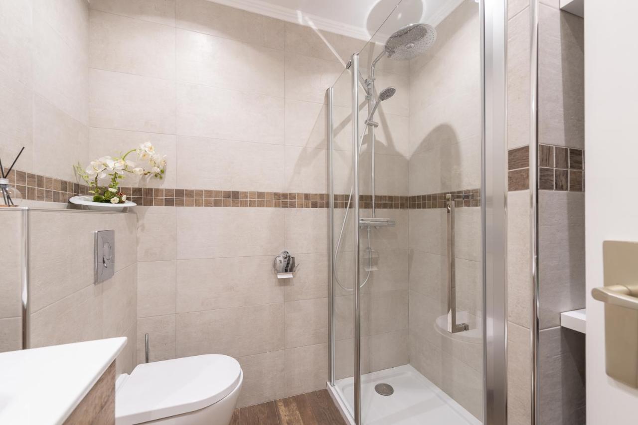 Apartment Garavan Avec Piscine A Proximite Italie Et Monaco Menton